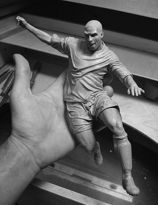 07 - b Sculptures by Adam Beane, image 4