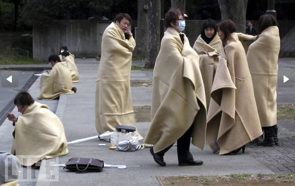 JAPAN FEELDESAIN18 Earthquake and Tsunami in Japan, image 16