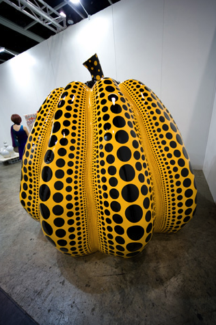 FEELDESAIN arthk01b Hong Kong International Art Fair 2011, image 2