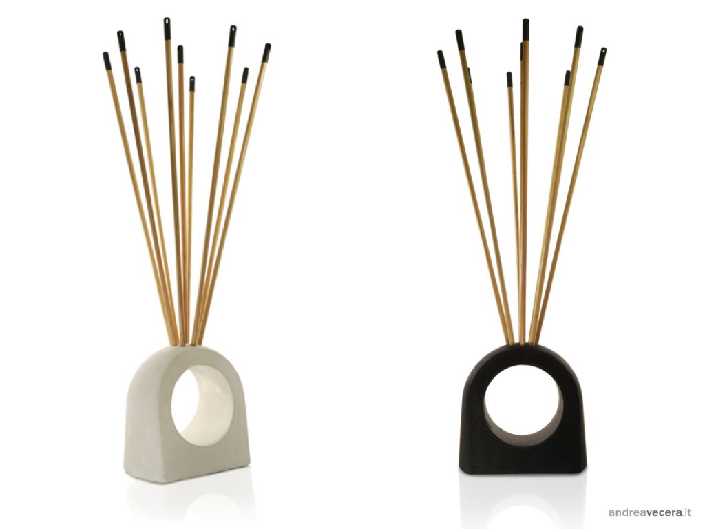 white+black Svitato / Andrea Vecera