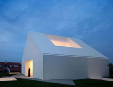 Windowless house | Aires Mateus