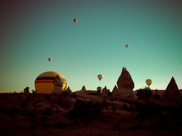 feel desain hot air balloons cappadocia curve studio-35