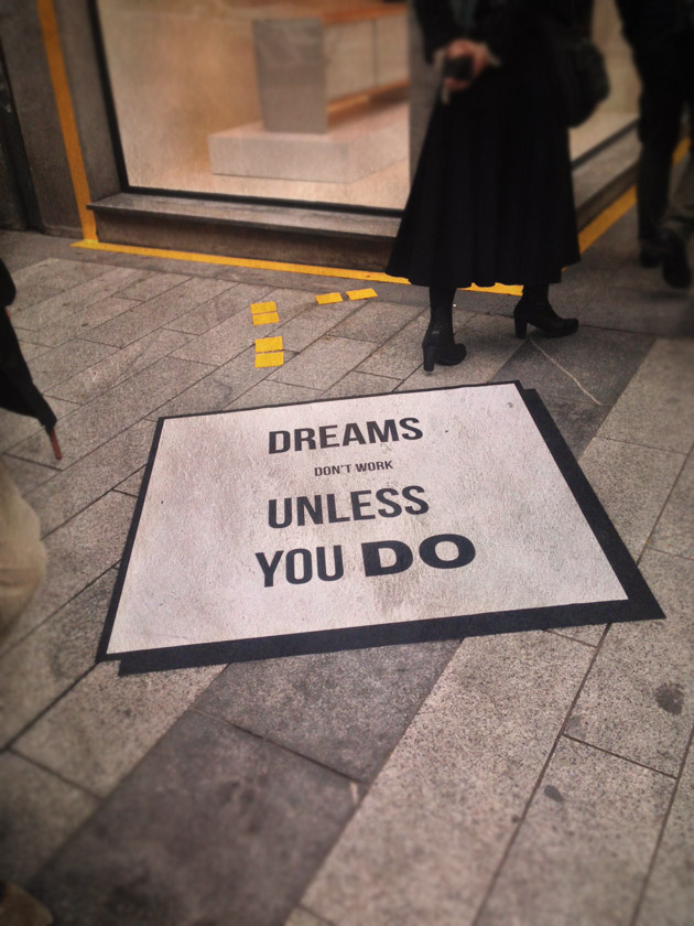 FEELDESAIN FUORISALONA2013 ZONA BRERA 49
