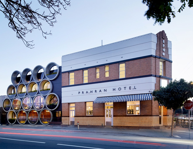 2-prahran-hotel-in-melbourne-by-techne-architects