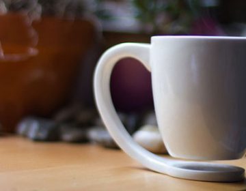 The Floating Mug