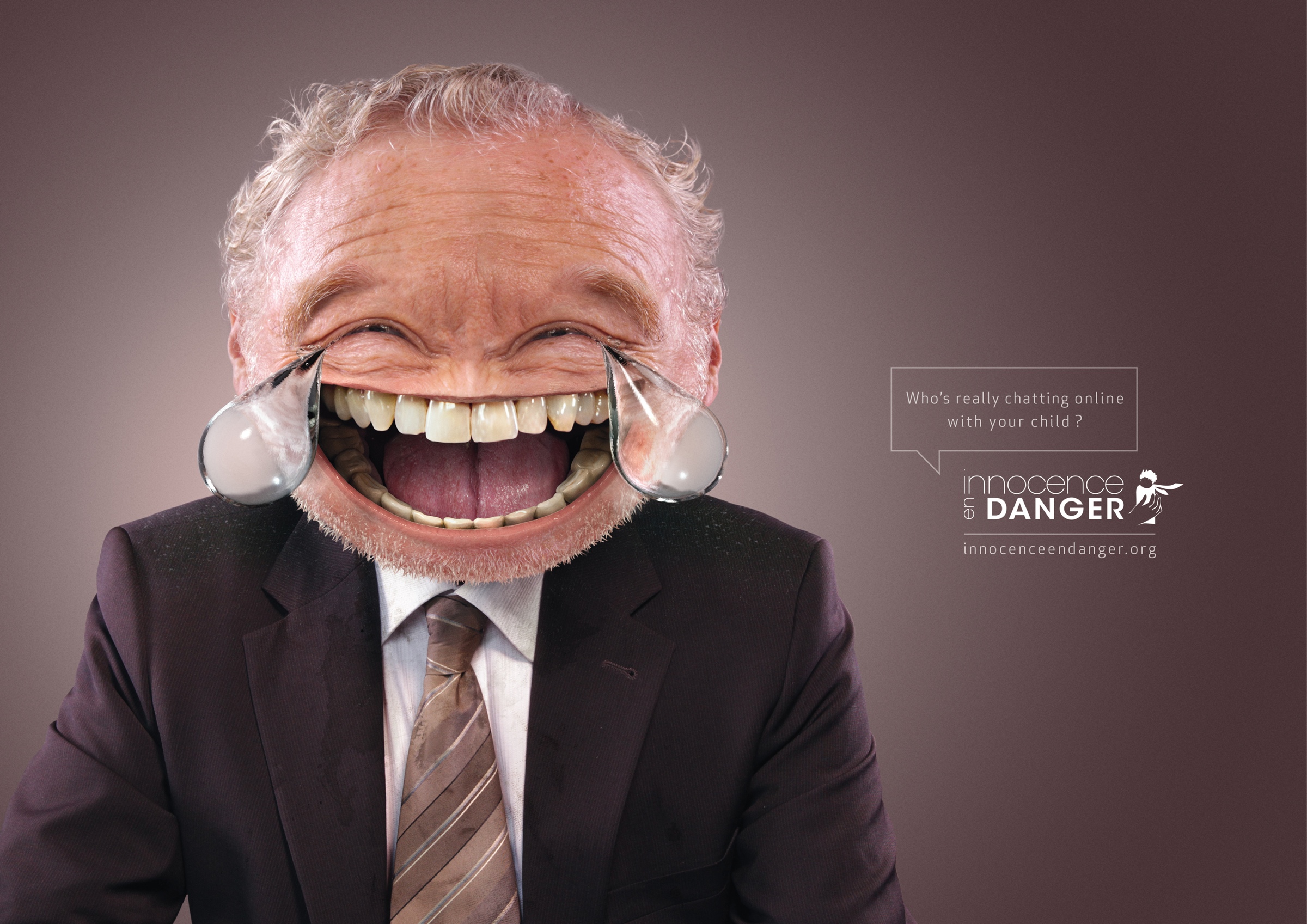 Whos-Really-Chatting-Online-with-Your-Child-feeldesain
