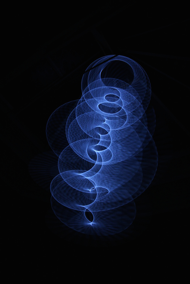 Vertical Skip | Thilo Frank Feeldesain13