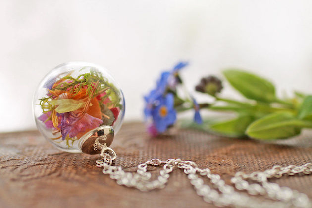 Whimsical Jewelry with real flowers feel desain RubyRobinBoutique10