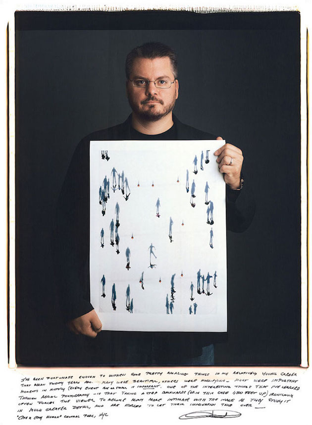 The most iconic photographs of our time Feel Desain Tim Mantoani13