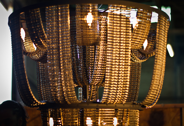 Unique chandeliers from reclaimed bike parts Facaro03