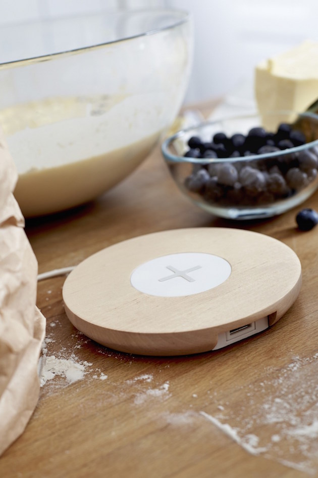 ikea-wireless-charging-furniture-feeldesain_17