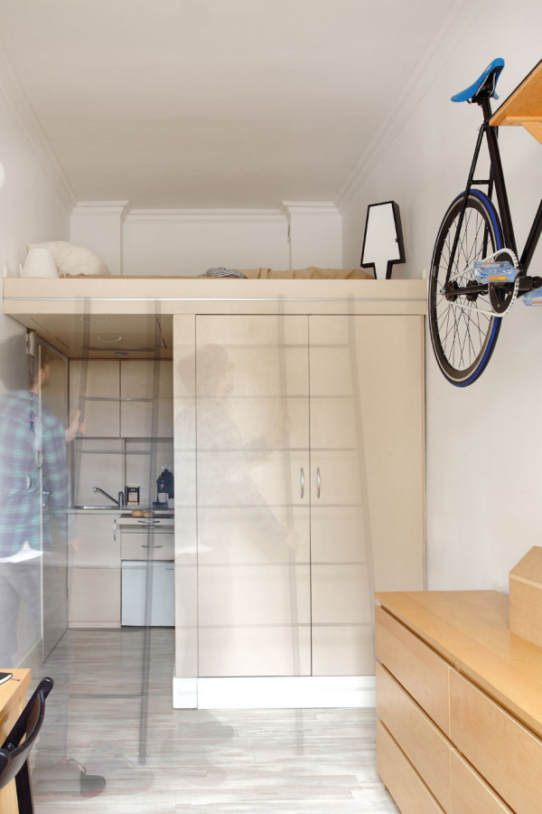 13sqm-minimal-living-space-hanczar-3-600x900