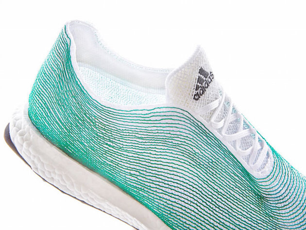 Recycled plastic footwear feel desain Adidas and Parley 5