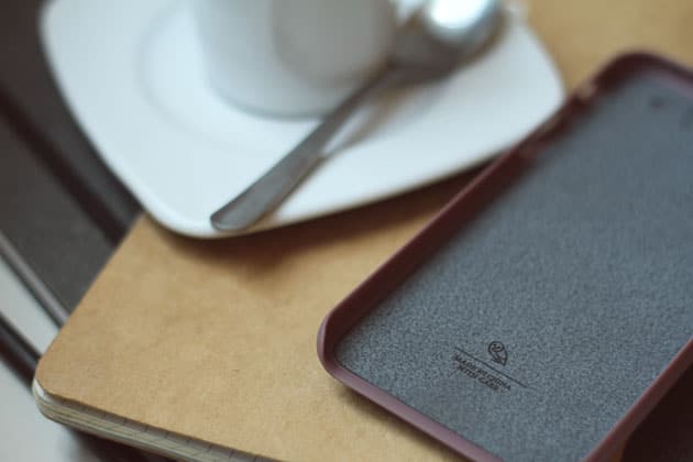 Product Review feel desain Bellroy Phone Case 03