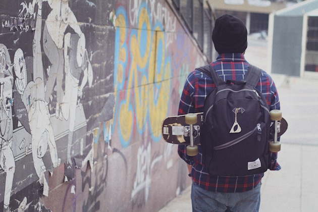 Poler-backpack-giveaway-feel-desain13