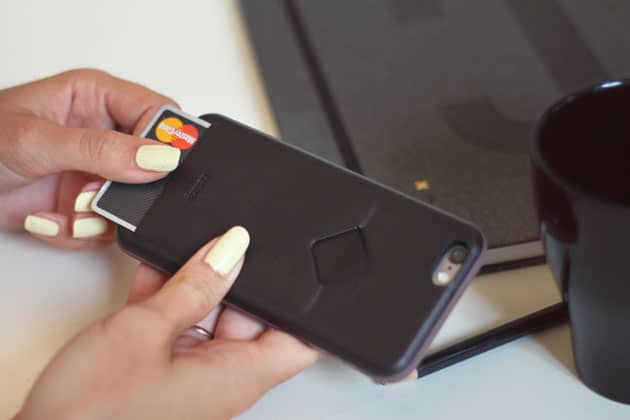 Product-Review-feel-desain-Bellroy-Phone-Case-06