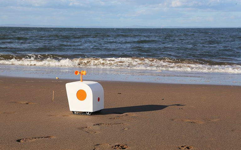 Poet on the Shore | robot with poetic sensibility