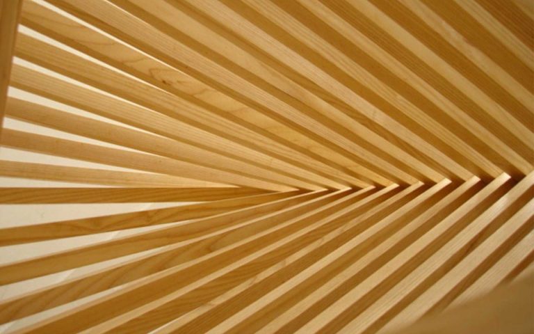Rising Chair | Robert Van Embricqs
