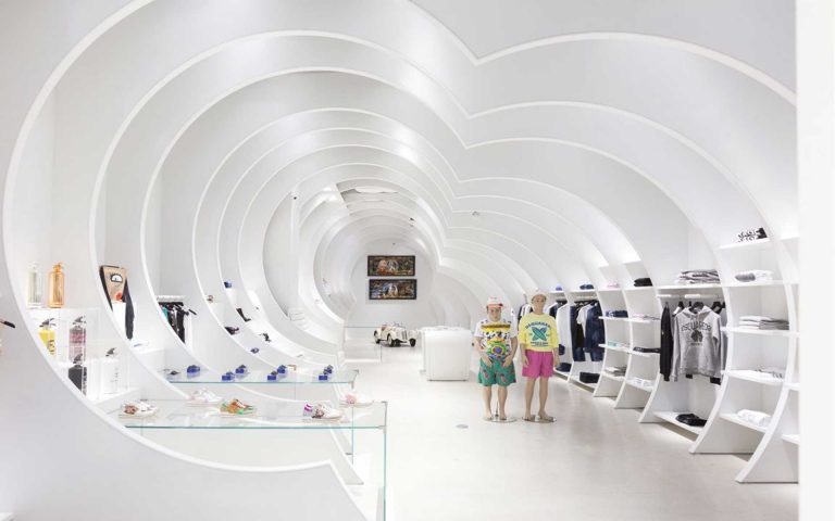 “In-sight” a new concept store designed by OHLAB