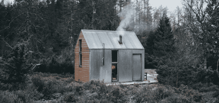 Prefab Cabin To Promote Creative Spark In Residents