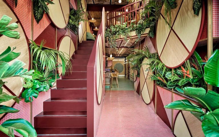 A Spanish tropical sushi restaurant designed by Masquespacio
