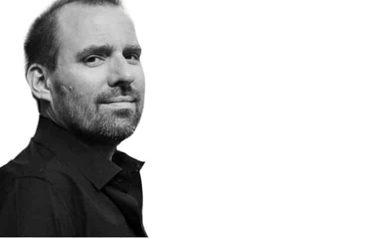 8 Questions with Kurt Perschke