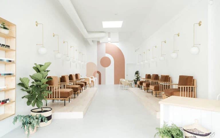 A Soothing Nail Salon in San Diego