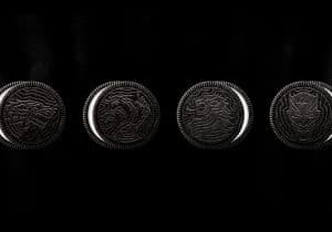 Game of Thrones intro reenacted with 2,750 Oreo
