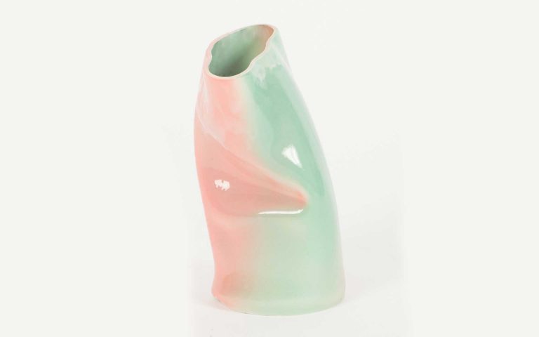 An element of chaos to Philipp Schenk-Mischke design