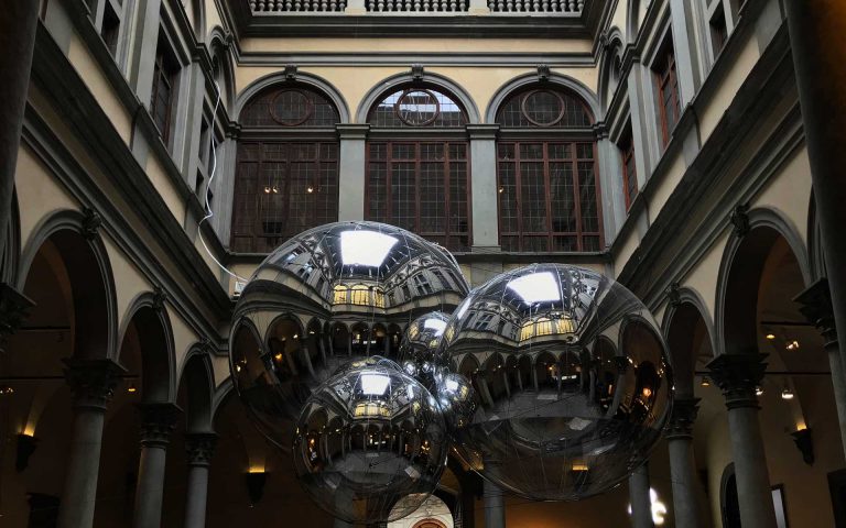 Art, social life and science at Palazzo Strozzi with Tomàs Saraceno