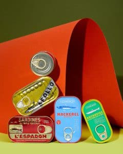Popular, precious, Tin Food