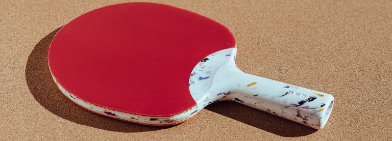 Préssec makes a ping pong paddle from terrazzo-like recycled plastic