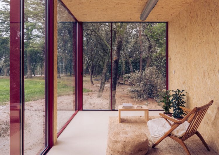 Delavegacanolasso creates prefabricated Tini home-office cabin